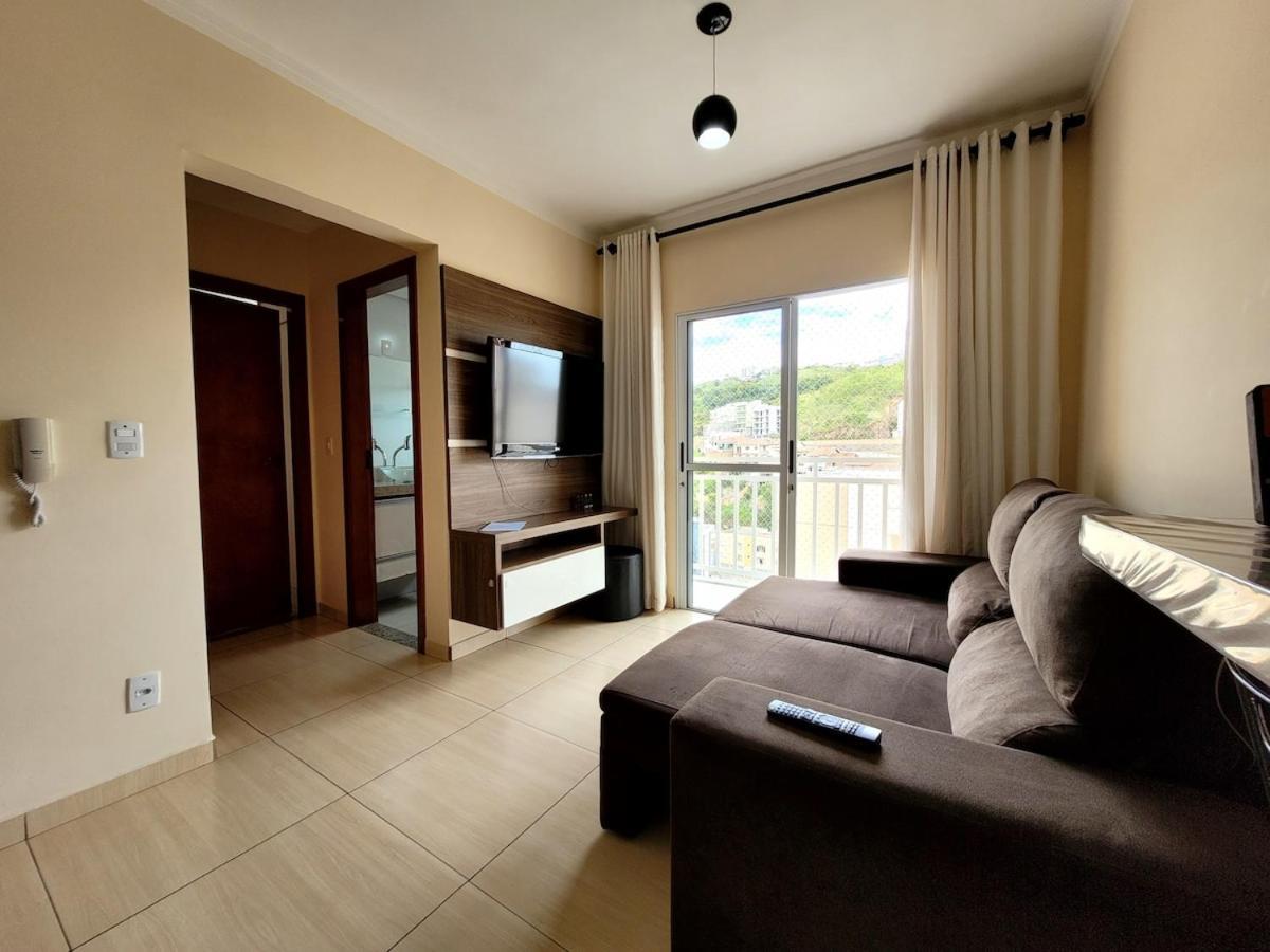 Grande No Centro C/ Cozinha Completa Varanda Apartamento *