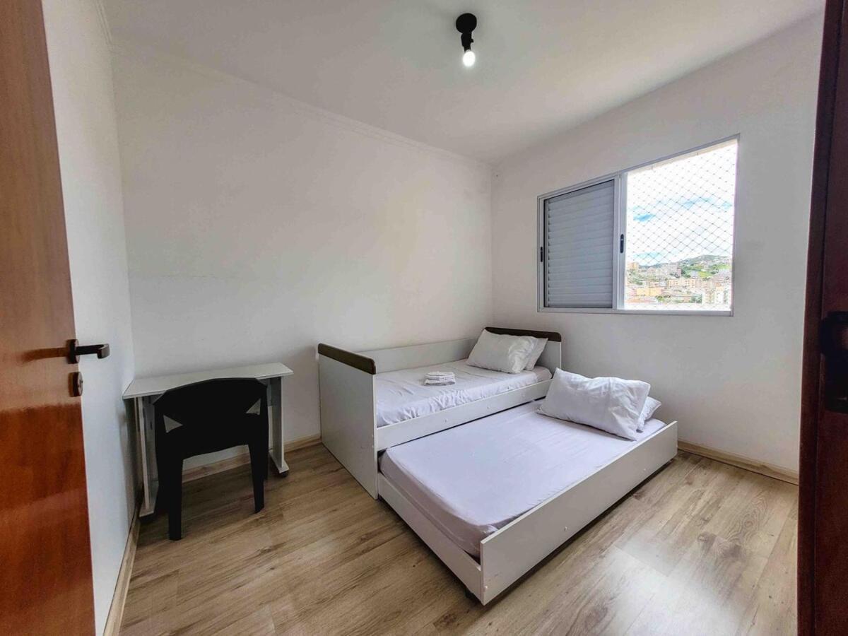 Apartment Grande No Centro C/ Cozinha Completa Varanda Pocos de Caldas