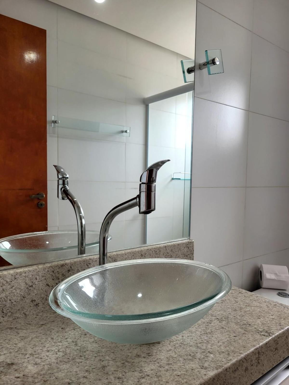Apartment Grande No Centro C/ Cozinha Completa Varanda Pocos de Caldas